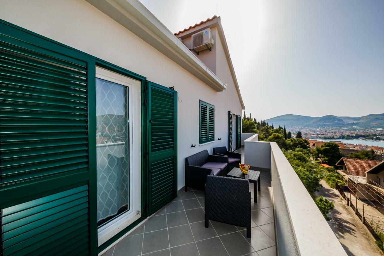 Villa Milena-With A Pool Trogir Exterior photo